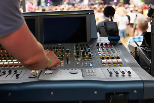 Corporate Event Setups 7 Event Management and Technical Support