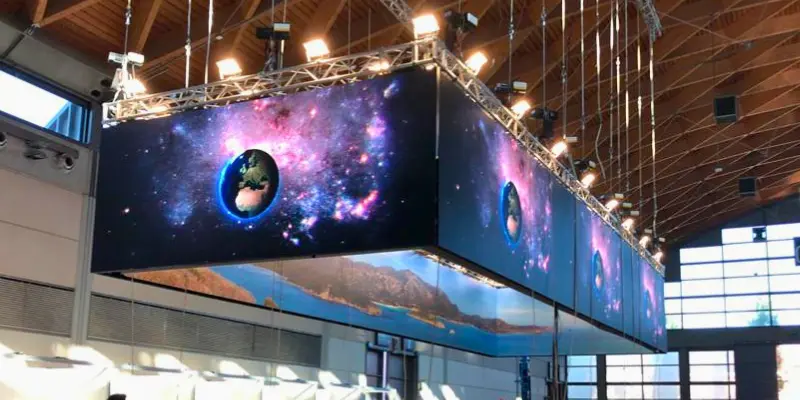 Exhibition stand setups 17 Stands with LED Walls